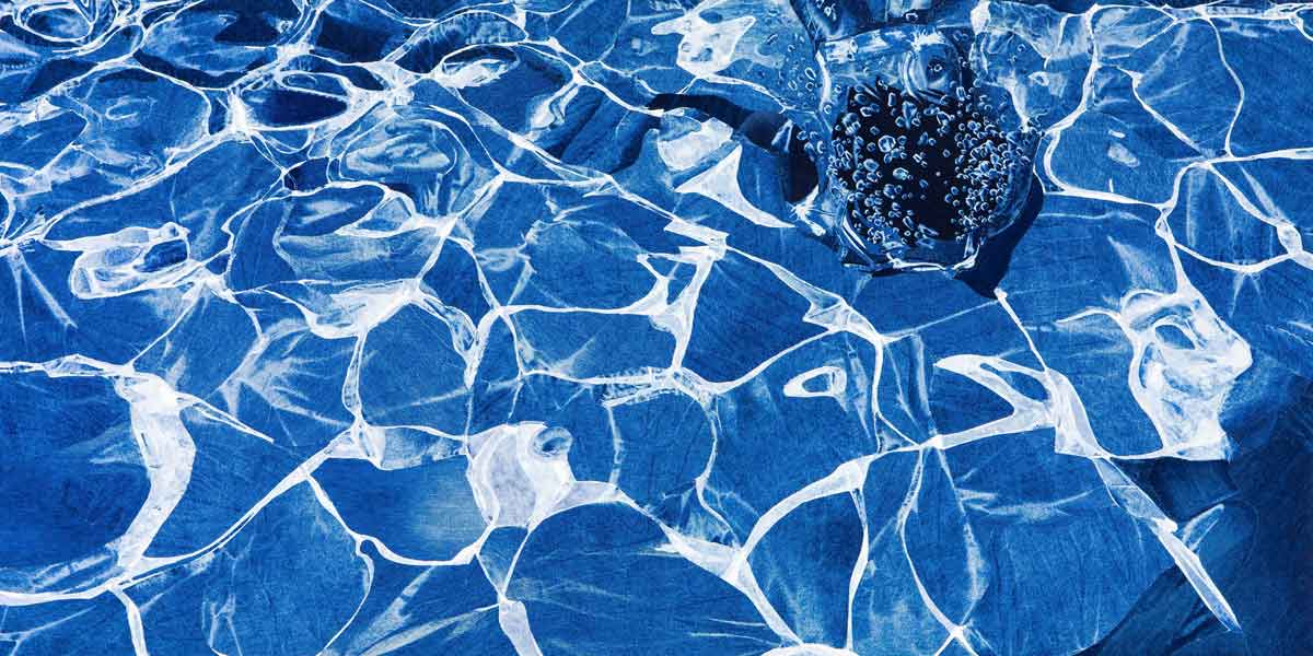 Denim Art Ian Berry creates incredibly detailed art using blue jeans