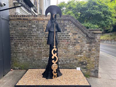 New monumental Philip Jackson Sculpture outside Catto Gallery
